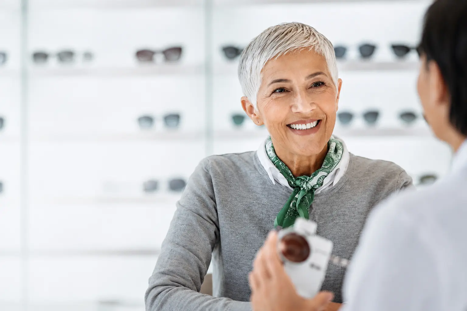 Cataract evaluation and co-management at Ozark Eye